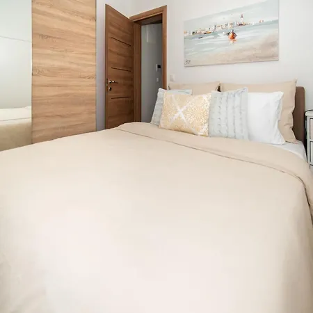 شقة Niki By Interhome *